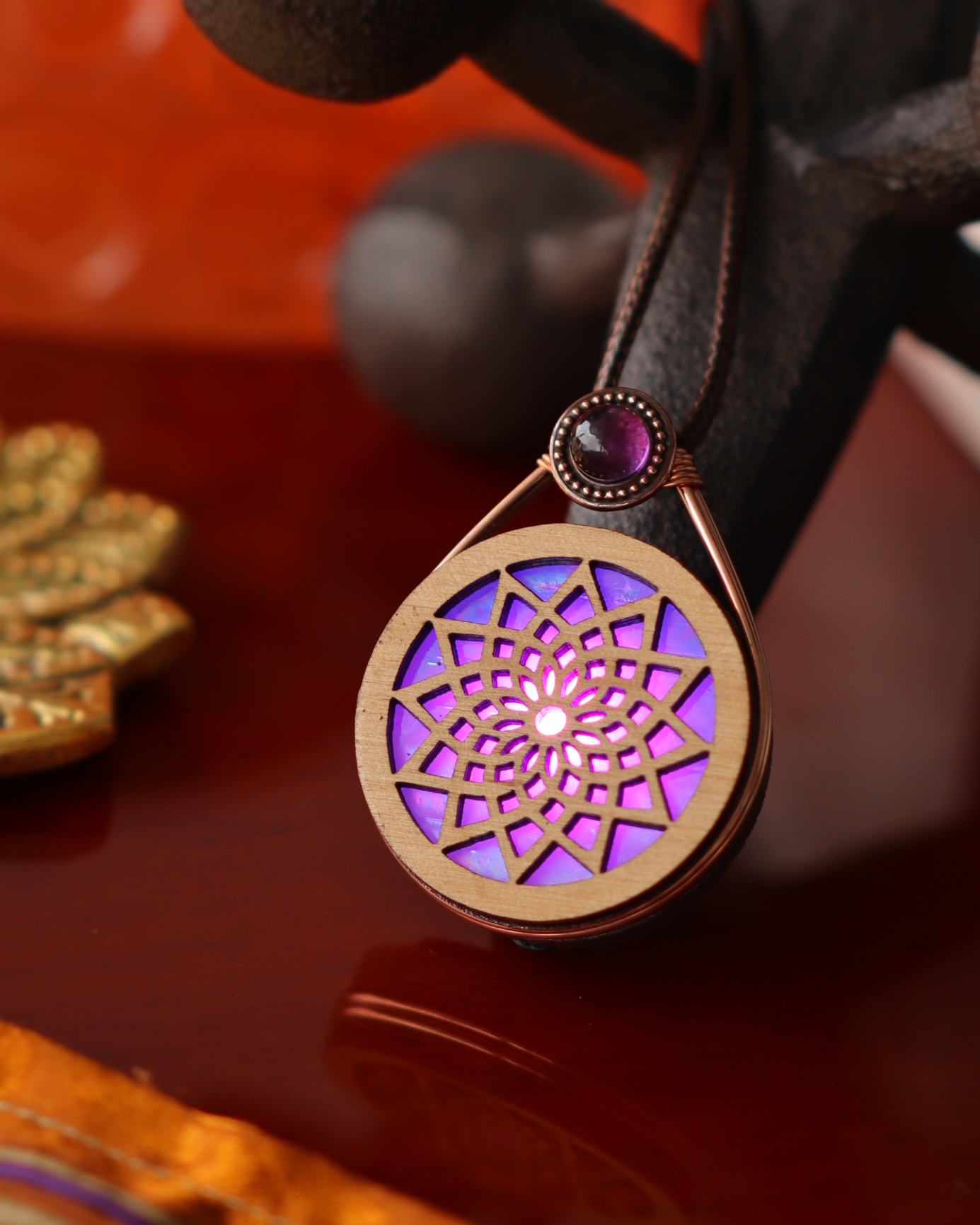 Wire Wrapped Glowing Stained Glass LED Pendant | Dream Web