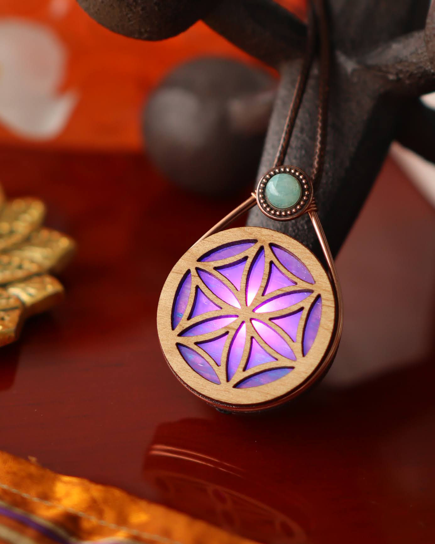 Wire Wrapped Glowing Stained Glass LED Pendant | Flower of Life