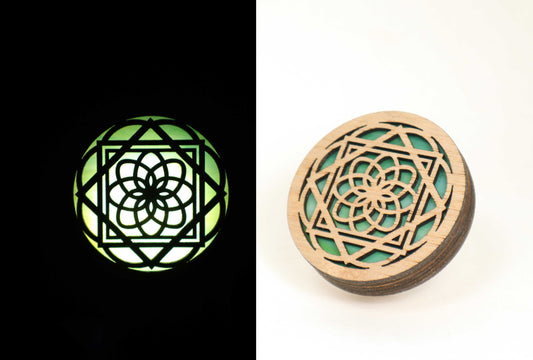 Eternal Atom Stained Glass Night Light | Auto Darkness Sensing LED